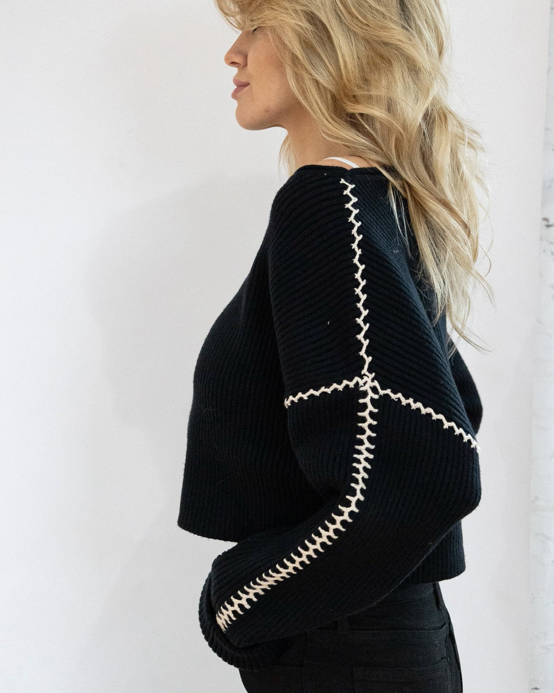 Stitch Seam Cropped Sweater