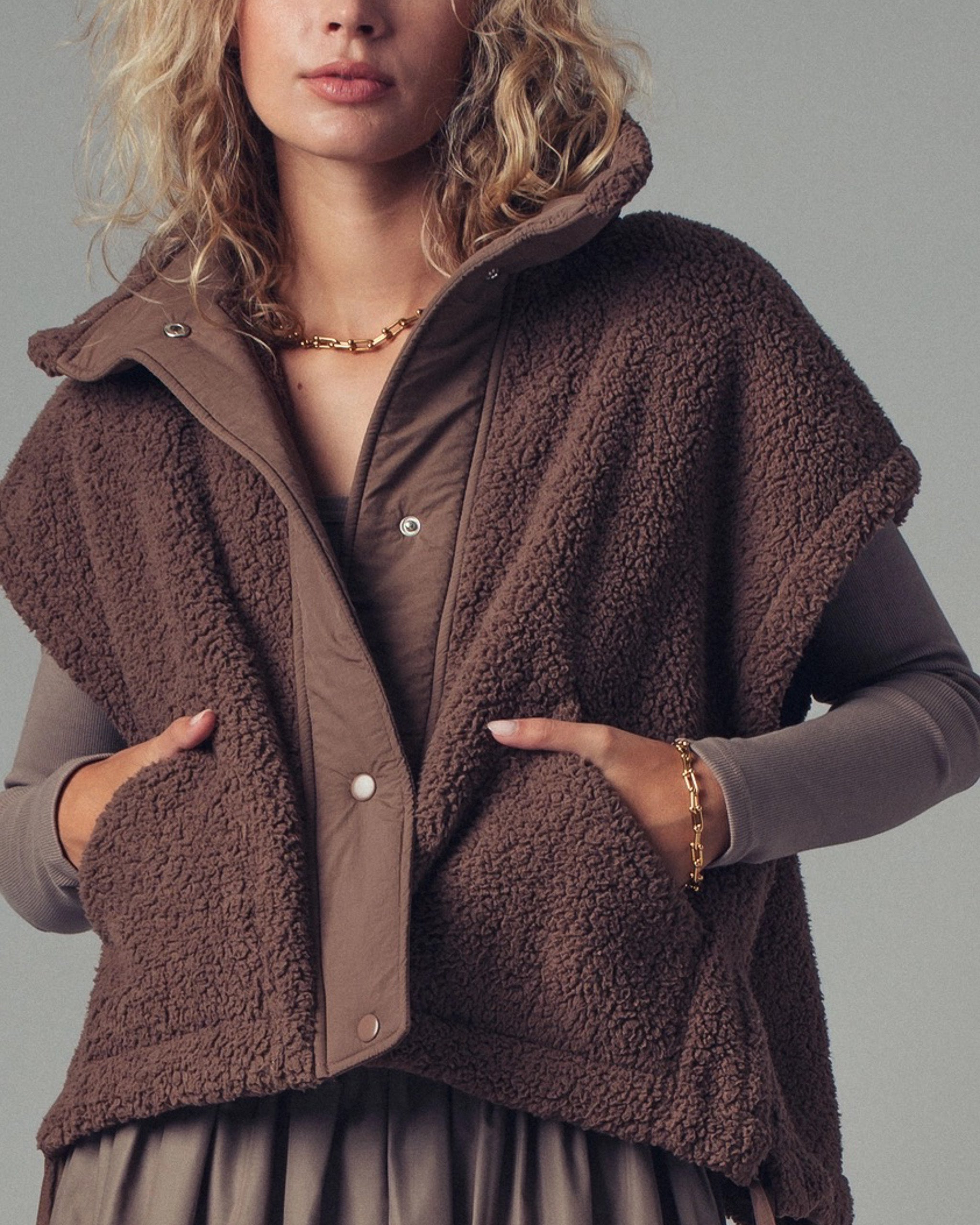 Out & About Oversized Sherpa Vest
